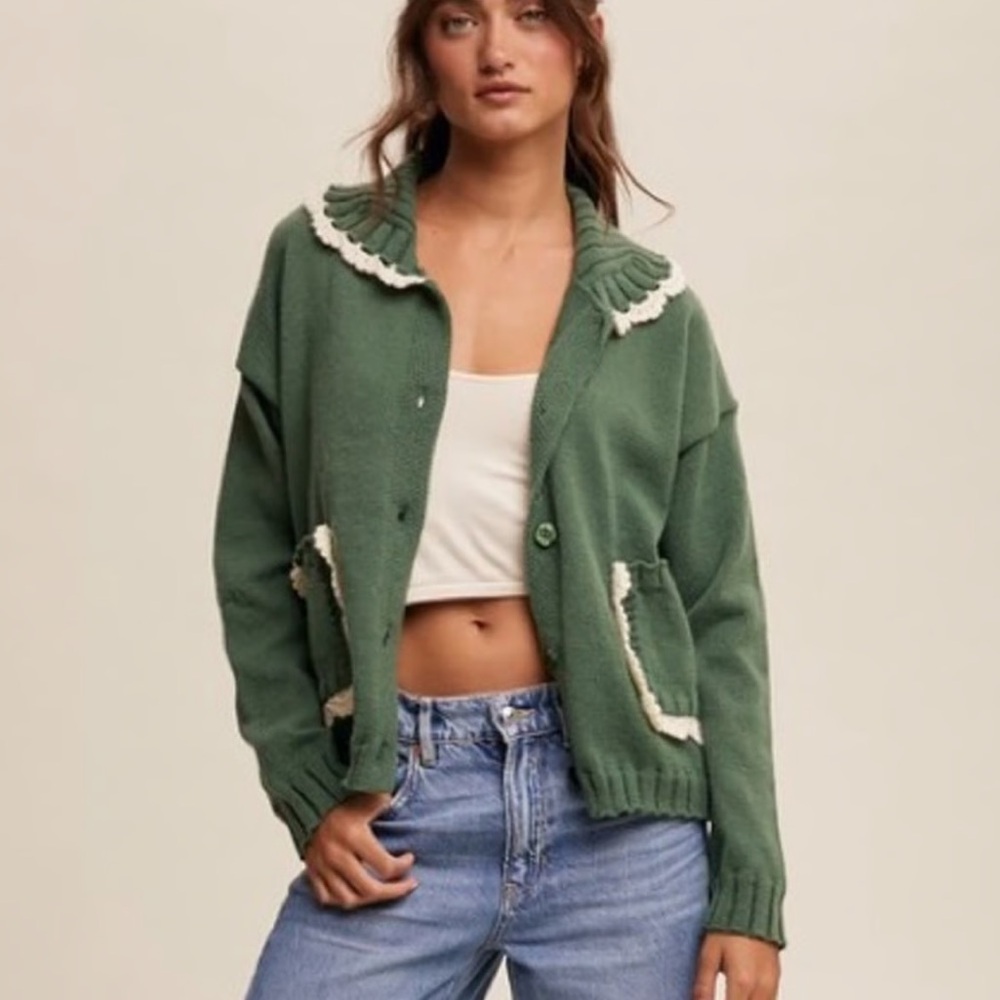 Listicle green scalloped cardigan
